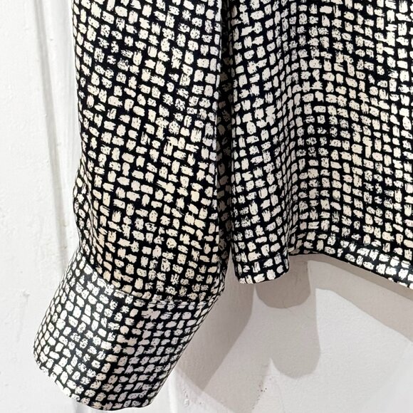Nora Noh Silk Pet Sz M Blouse Button Up Shirt Long Sleeve Black/White Spots - Picture 4 of 11